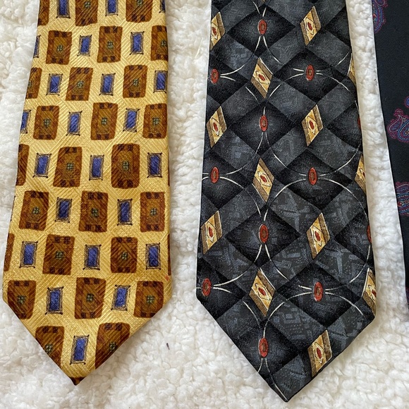 Six Designer Ties 3 Robert Talbott Studios, Savoy, Retro Designs & Lands End Tie - Picture 2 of 6